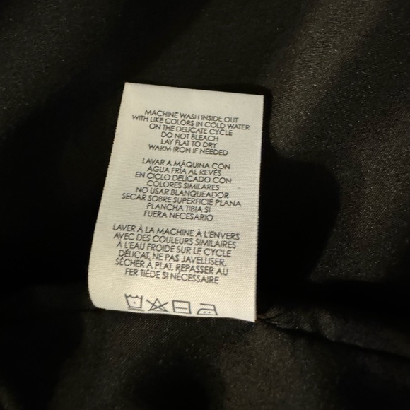 NWOT Cabi Tartan Jacket. Size 14. Green/blue tartan plaid. - Picture 10 of 10